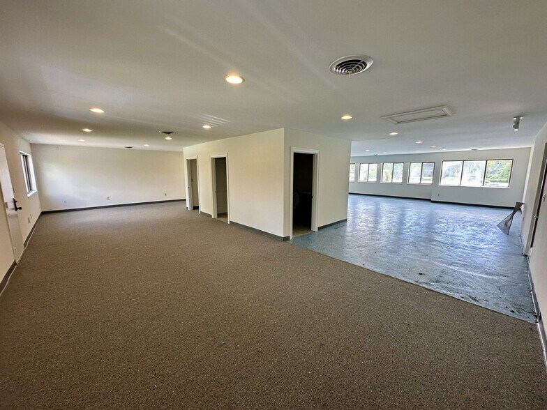 More Photos Of , Cincinnati Office For Sale