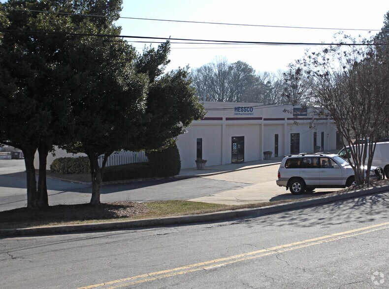 Primary Photo Of 1400 S Marietta Pky SE, Marietta Warehouse For Lease