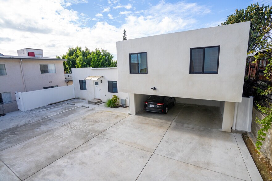More Photos Of 1637-1639 1/2 Micheltorena St, Los Angeles Apartments For Sale