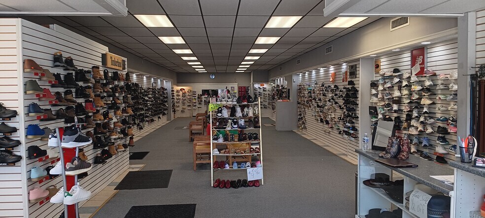 More Photos Of 6005 Penn Ave, Pittsburgh Storefront For Sale