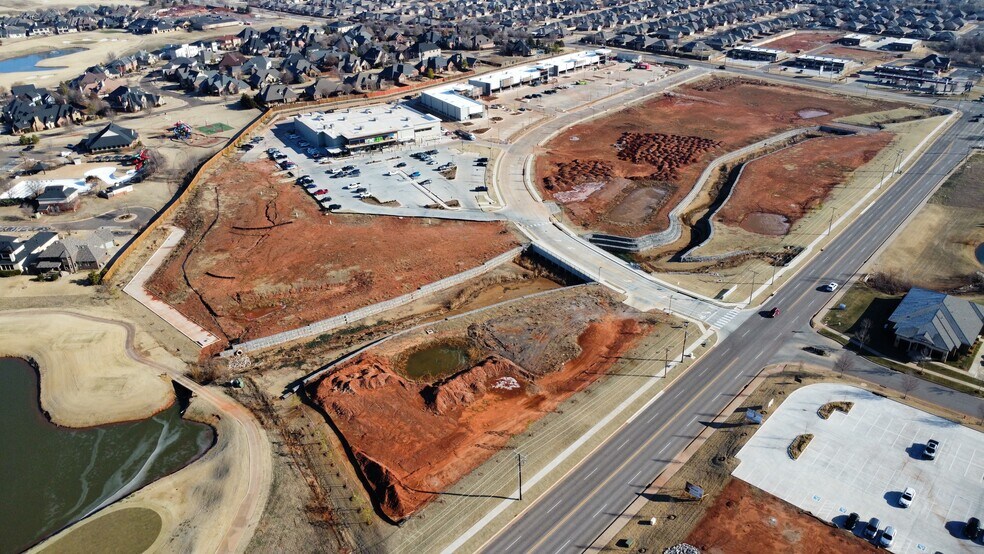 More Photos Of 16533 N May Ave, Edmond Unknown For Lease