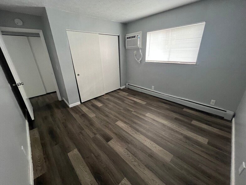 More Photos Of 2342 Beechmont Ave, Cincinnati Apartments For Sale