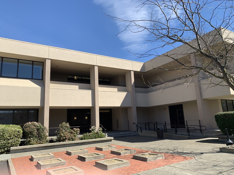 Primary Photo Of 6000 State Farm Dr, Rohnert Park Office For Lease