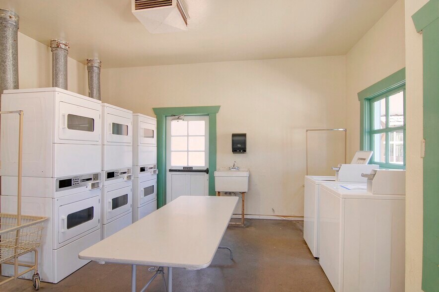 More Photos Of 221 Palm Canyon Dr, Borrego Springs Hotel For Sale
