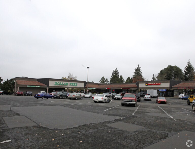 More Photos Of 1250-1460 NE Baker St, McMinnville General Retail For Lease