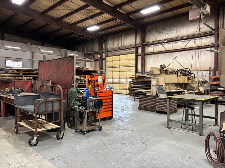 More Photos Of 1095 Development Dr, Tipton Industrial For Sale