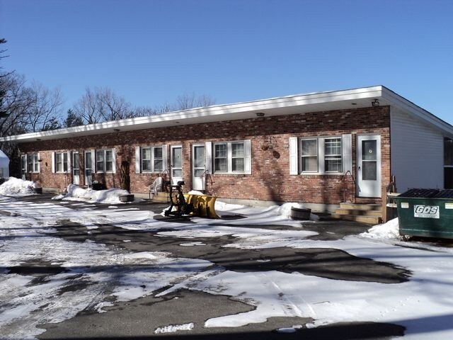 Primary Photo Of 1349 Route 103, Newbury Hotel For Sale