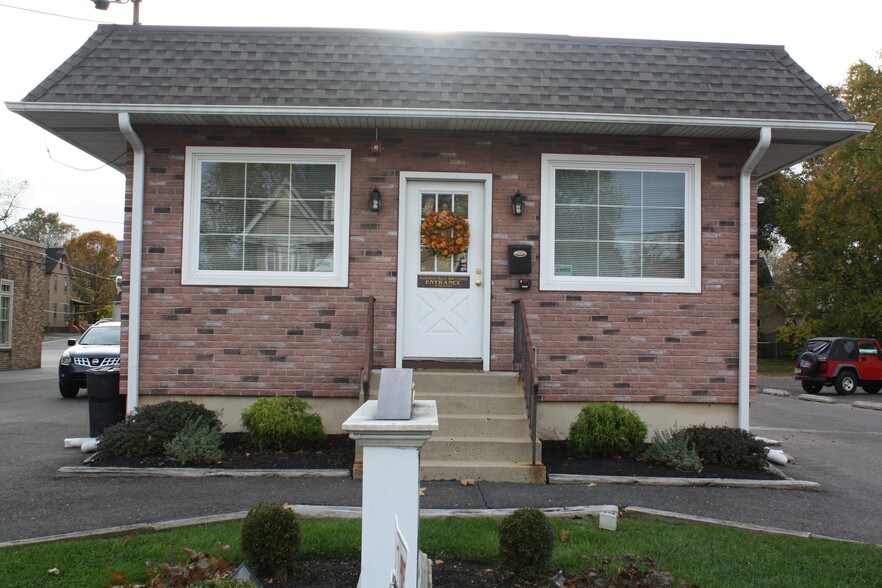 More Photos Of 246 White Horse Pike, Audubon Office Residential For Sale