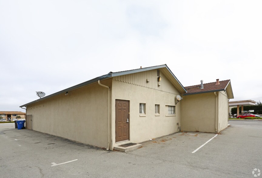 More Photos Of 3074 Del Monte Blvd, Marina Storefront Retail Office For Sale