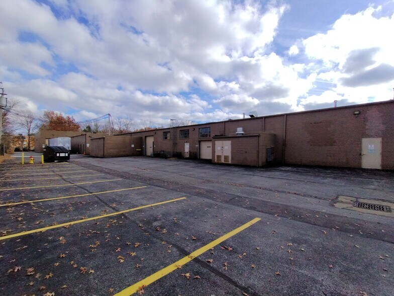 More Photos Of 4413 Hamann Ind Pky, Willoughby Manufacturing For Sale