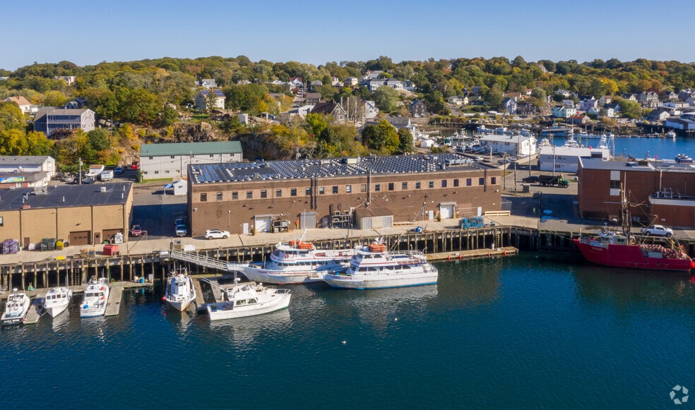 More Photos Of 11-15 Parker St, Gloucester Light Manufacturing For Lease