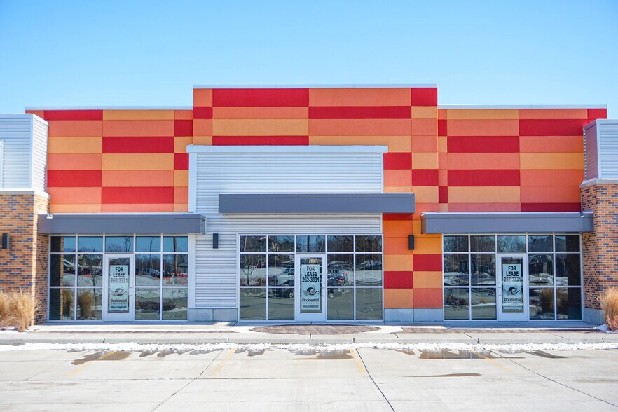 More Photos Of 8641 W 13th St N, Wichita General Retail For Lease