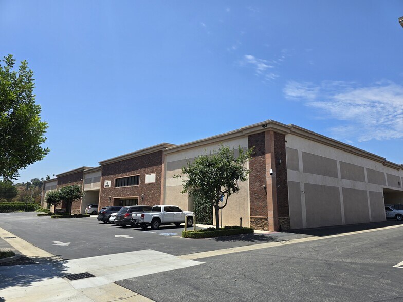 More Photos Of 920-968 W Palomares Ave, La Verne Warehouse For Lease