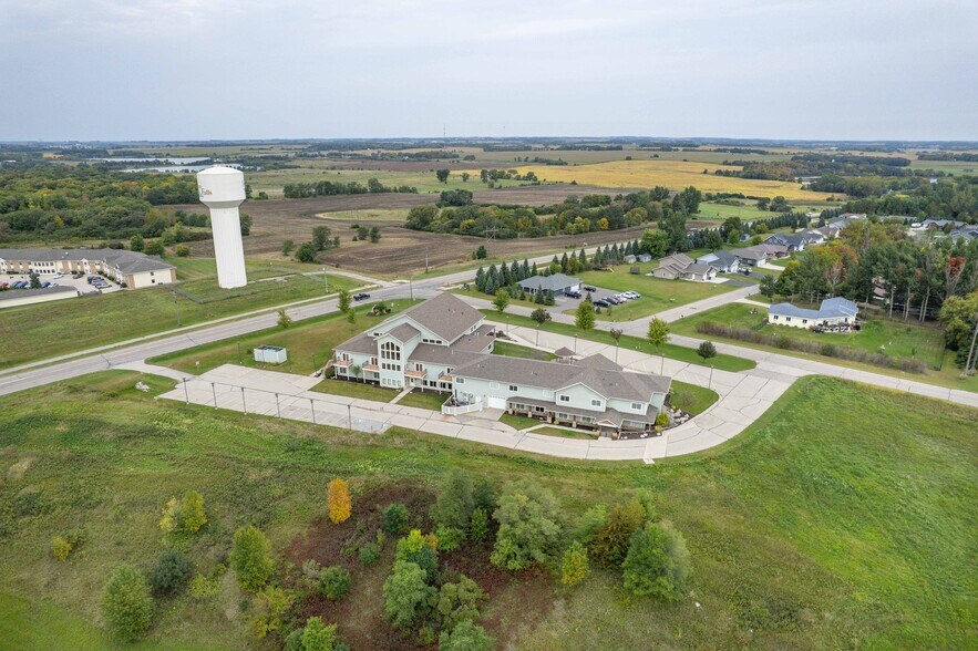 More Photos Of 394 Woodland Dr, Fergus Falls Assisted Living For Sale