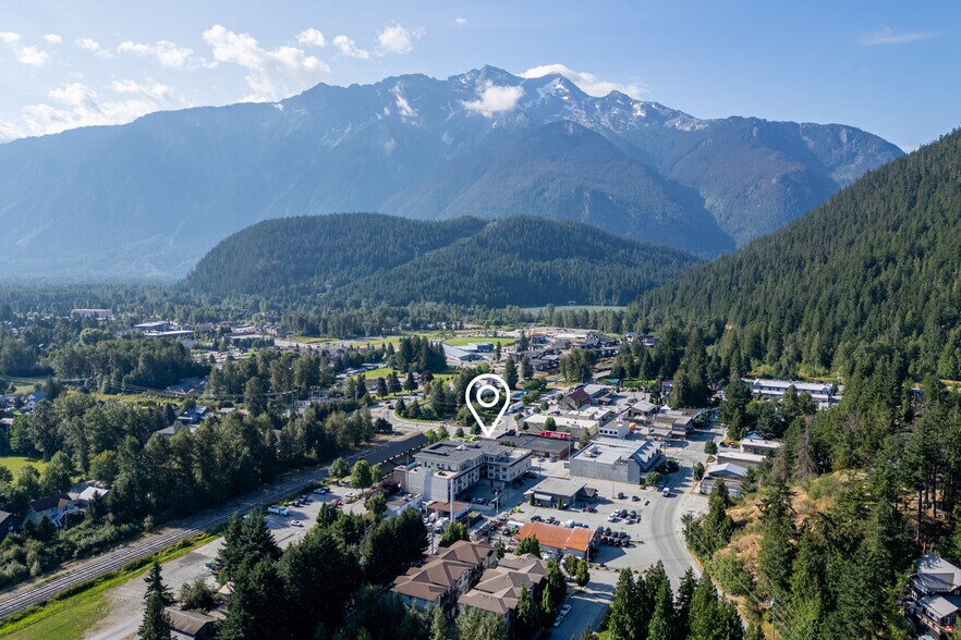 More Photos Of 7439 Frontier St, Pemberton Restaurant For Sale