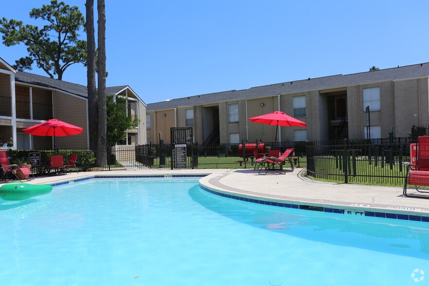 More Photos Of 424 S Bender Hollow, Humble Apartments For Sale