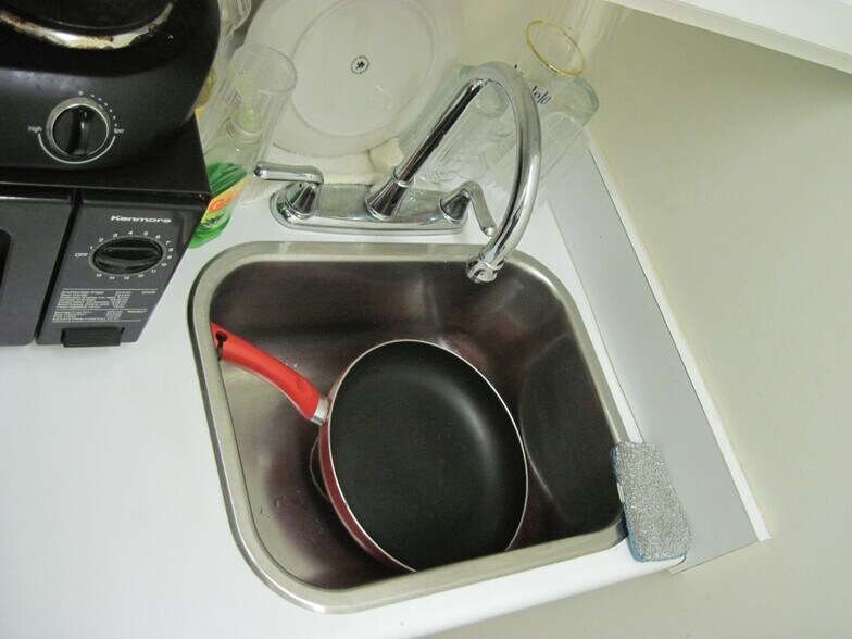 More Photos Of 1301 Shiloh Rd, Kennesaw Office Residential For Lease