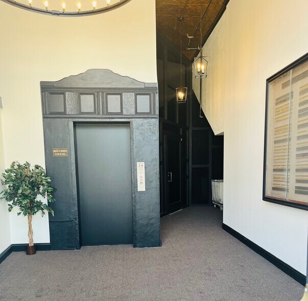 More Photos Of 3638 University Ave, Riverside Office Residential For Lease