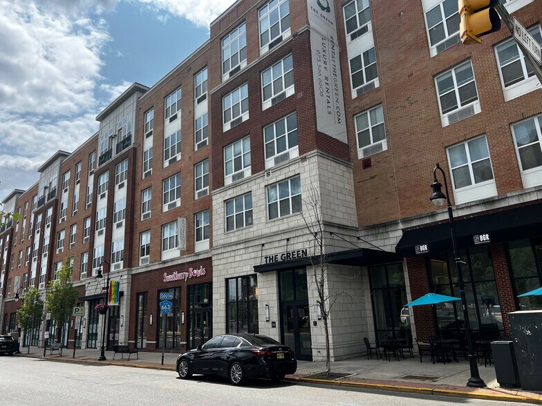 More Photos Of 56 Broad St, Bloomfield Apartments For Lease