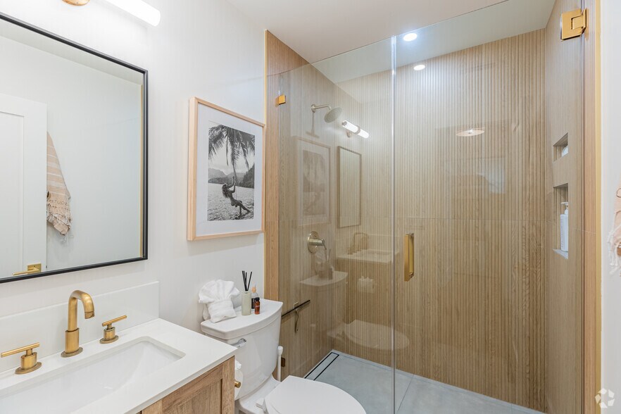 More Photos Of 1842-1846 S Pacific St, Oceanside Multifamily For Sale