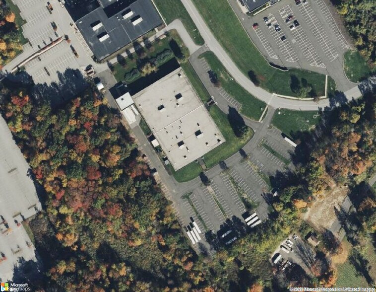 More Photos Of 36 Apple Ridge Rd, Danbury Manufacturing For Sale