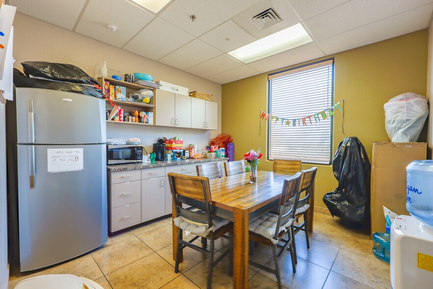 More Photos Of 1590 Paseo San Luis, Sierra Vista Medical For Lease