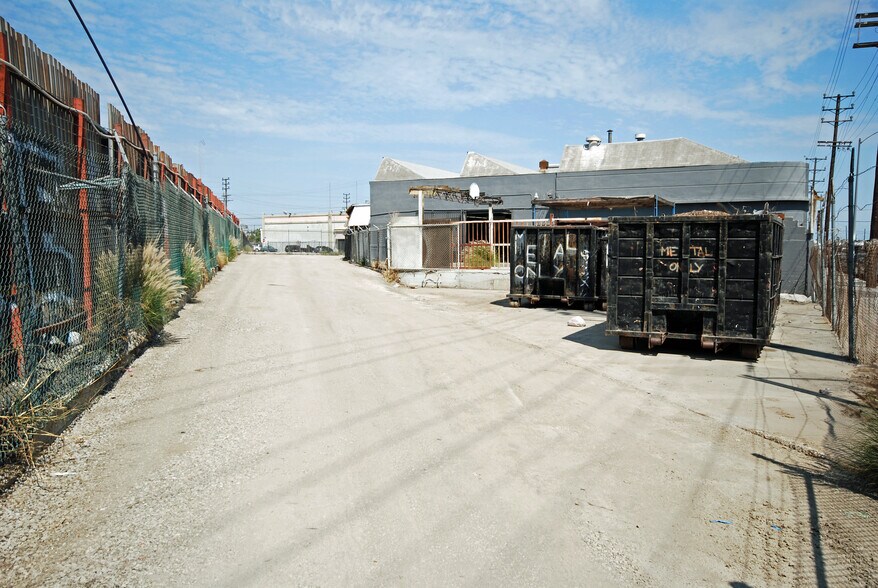 More Photos Of 1515 S Evergreen Ave, Los Angeles Land For Lease