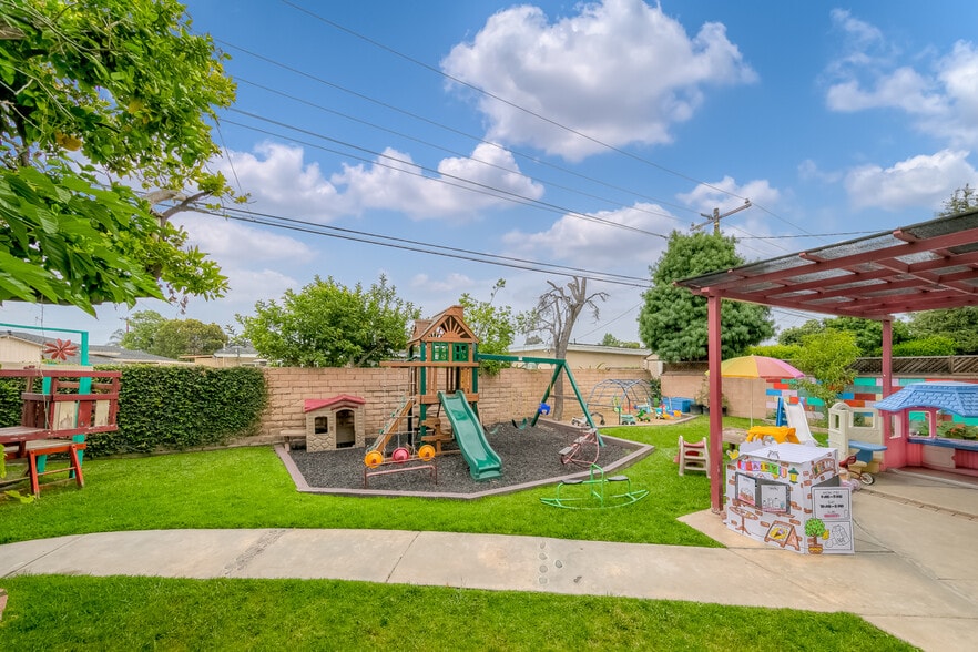 More Photos Of 9642 Dewey Dr, Garden Grove Schools For Sale