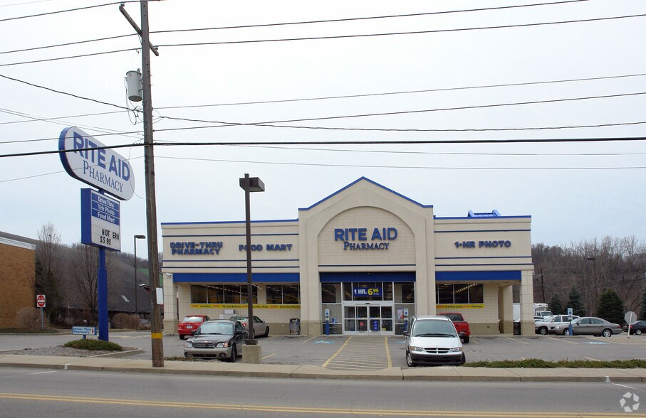 More Photos Of 1200 Pittsburgh St, Cheswick Drugstore For Lease