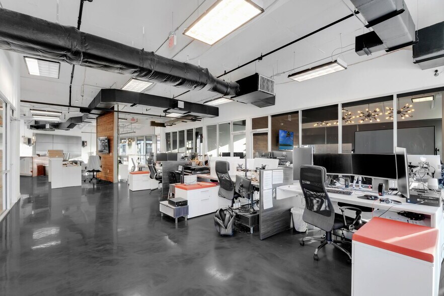 More Photos Of 121-189 S Orange Ave, Orlando Office Residential For Lease