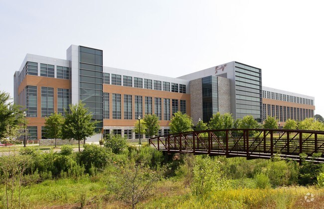 More Photos Of 1000 Southwestern Energy Dr, Conway Office For Lease