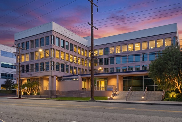 More Photos Of 2727 W Alameda Ave, Burbank Medical For Sale