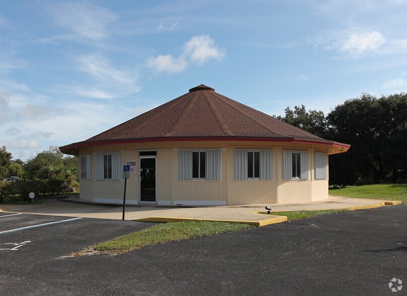 Primary Photo Of 11390 Us-1 Hwy, Sebastian Freestanding For Sale