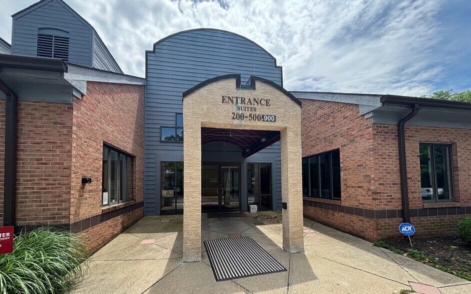 More Photos Of 660 Cooper Rd, Westerville Medical For Sale