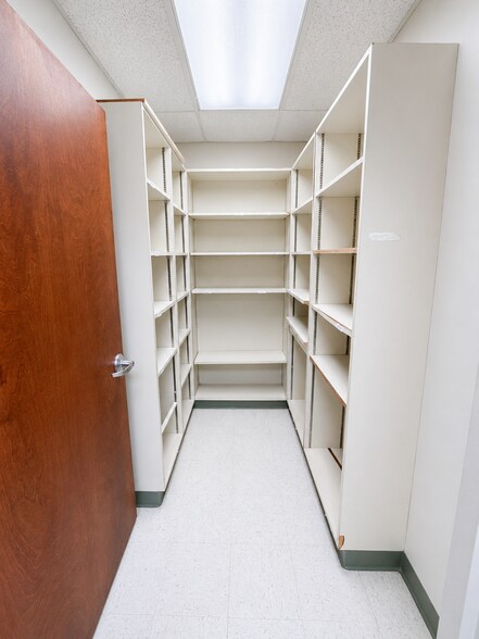 More Photos Of 1911 Lubbock St, Harlingen Healthcare For Lease