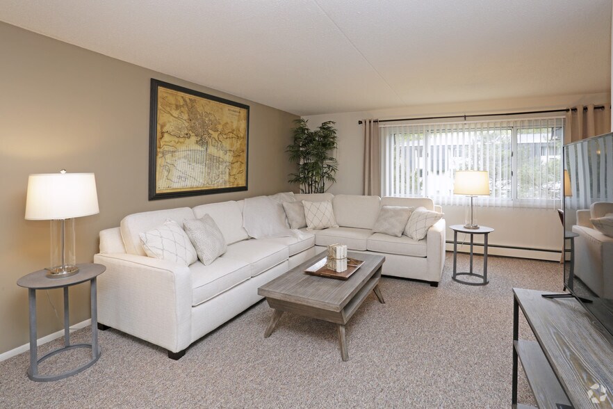 More Photos Of 815 E Grandview Blvd, Erie Apartments For Sale