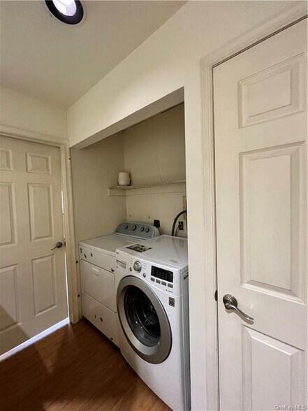 More Photos Of , Woodridge Multifamily For Sale