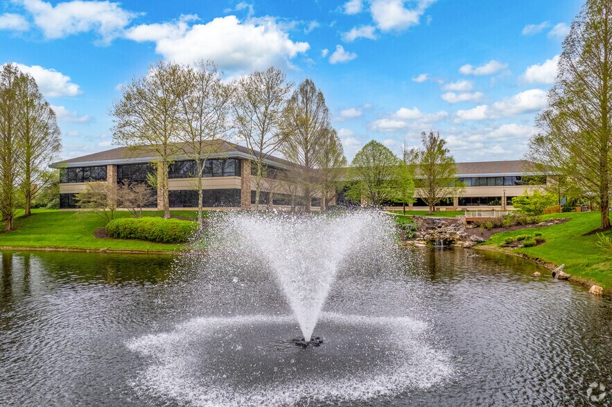 More Photos Of 700 Chesterfield Pky, Malvern Office For Lease