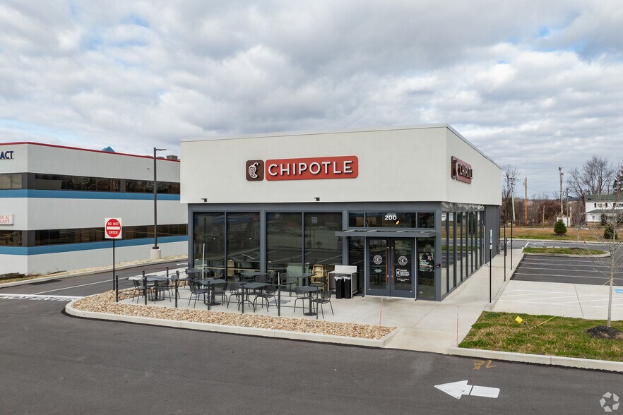 Primary Photo Of 200 Bessemer Rd, Mount Pleasant Fast Food For Sale