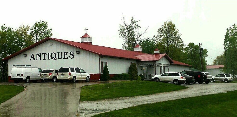 More Photos Of 4414 N Baltimore St, Kirksville Storefront For Sale