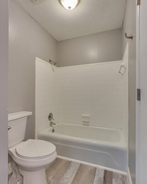 More Photos Of 1433 Stratford Rd, Kingsport Apartments For Sale
