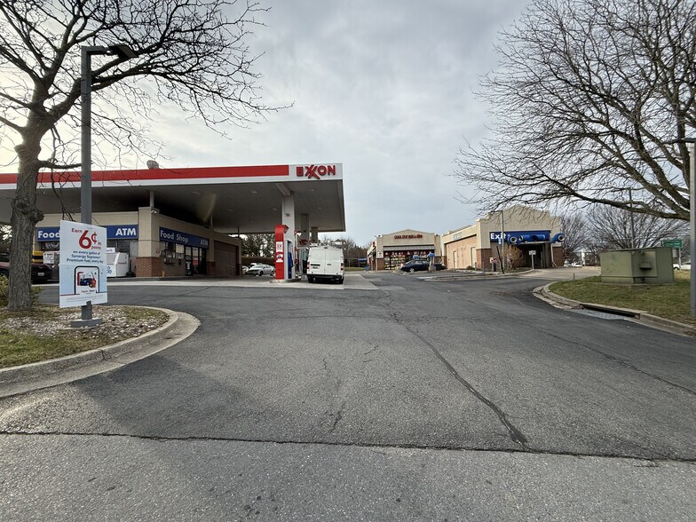 More Photos Of 21101 Frederick Rd, Germantown Service Station For Sale
