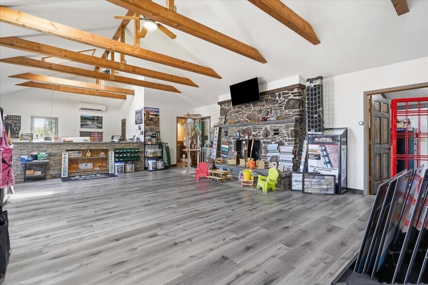More Photos Of 1399 Purdytown Tpke, Hawley Specialty For Sale