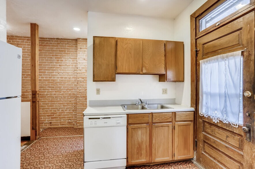 More Photos Of 615-621 Remington St, Fort Collins Apartments For Sale