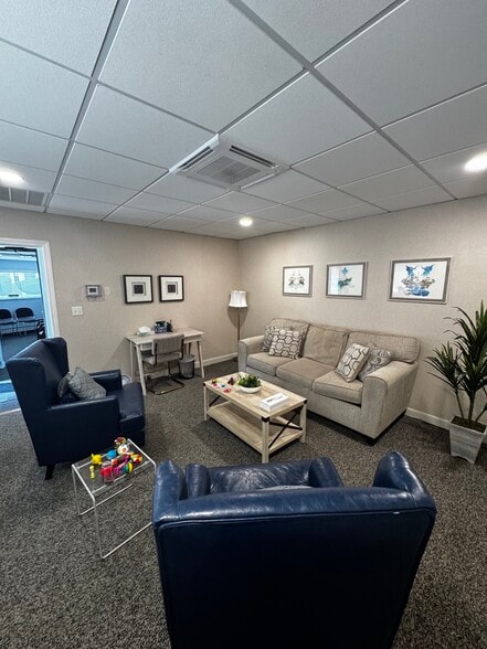 More Photos Of 50 Adams St, Newtonville Office For Sale