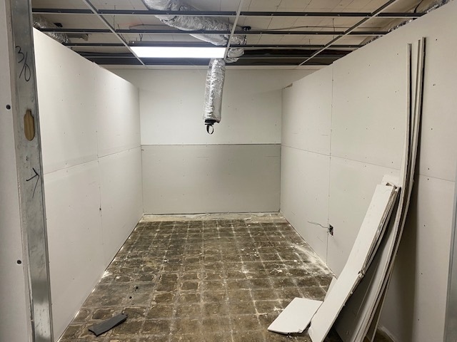 More Photos Of 7448 Springfield Ave, Sykesville Storefront For Lease