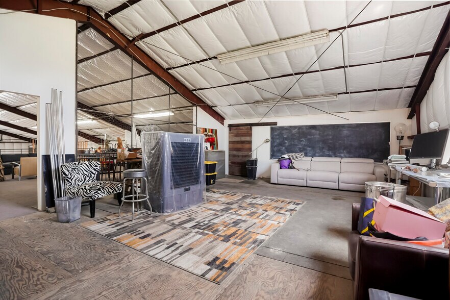 More Photos Of 950 Simms St, Golden Industrial For Lease