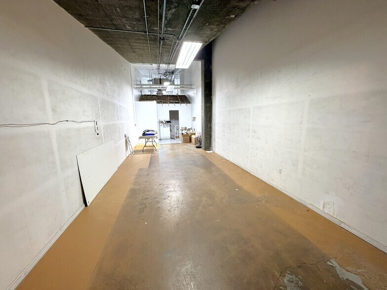 More Photos Of 790 E 12th St, Los Angeles Storefront For Lease