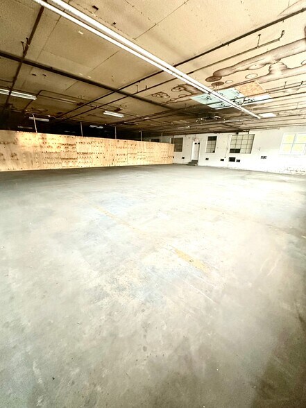 More Photos Of 315-329 E 2nd St, Boyertown Flex For Sale