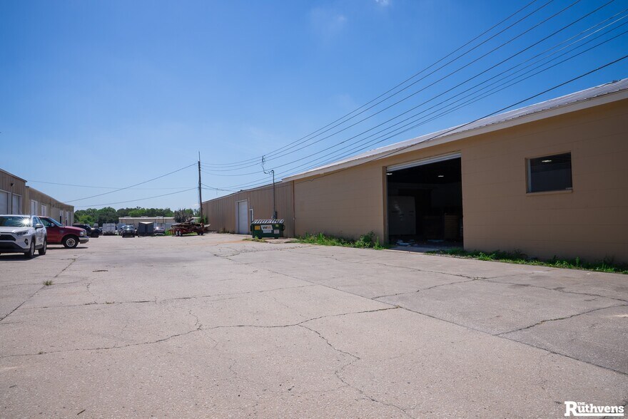 More Photos Of 1714 S Combee Rd, Lakeland Manufacturing For Lease